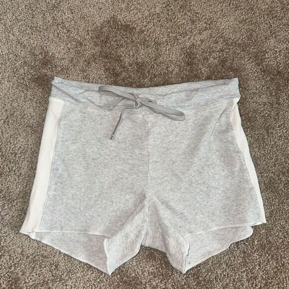 NWOT Skims Shorts